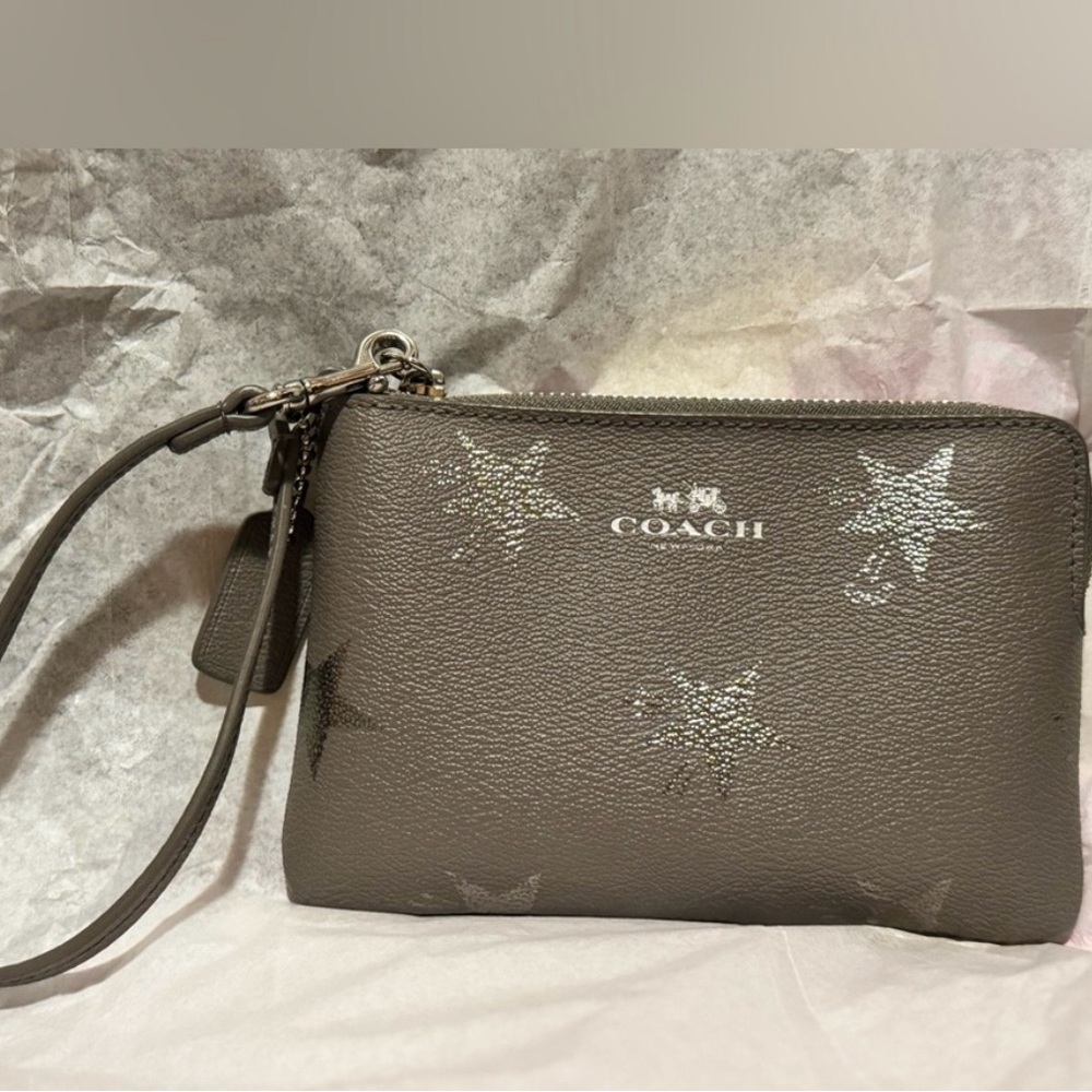 Coach Limited Edition Star Canyon  Corner Zip Wristlet NWOT
